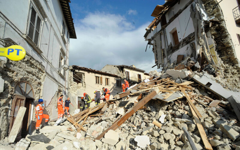 “منذ 40 عاما ” تعرف على اضرار زلزال ايطاليا 2024