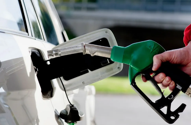 تعرف على سعر البنزين اليوم السبت 18 مايو 2024 في جميع البنزينات