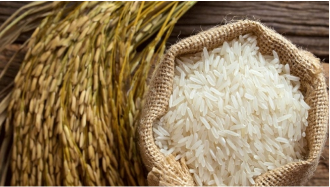 ” عريض الحبة 15 ألف”سعر طن الأرز الشعير اليوم الخميس 30 مايو 2024 في الاسواق